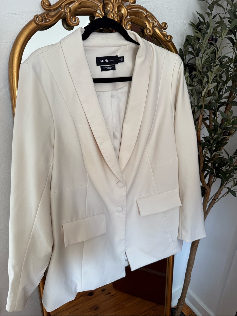 torrid Ivory Shawl Collar Blazer
